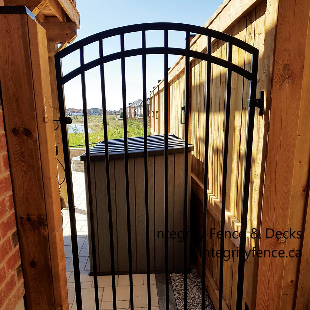 Basic Metal Gate